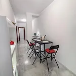 Gimma163 - Design In The Center Of Bari