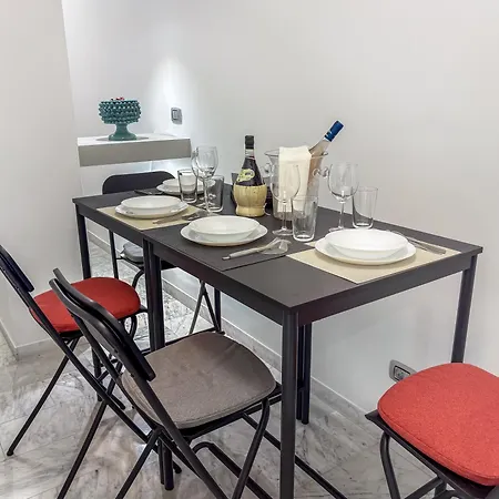 Gimma163 - Design In The Center Of *