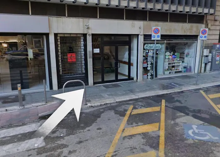 Gimma163 - Design In The Center Of * Bari